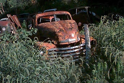 junkyard photos chevy gmc trucks